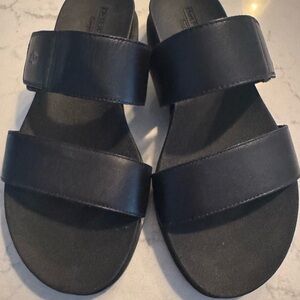 Hush Puppies Black Sandals